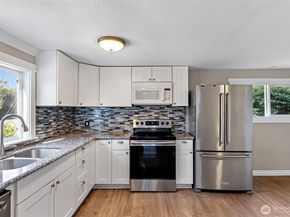 7804 S 128th, Seattle WA 98178