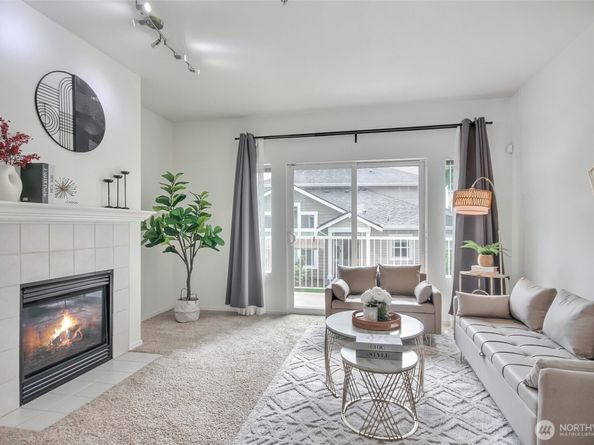 16232 118th Lane NE 14, Bothell WA 98011