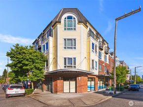 812 5th Avenue N 105, Seattle WA 98109