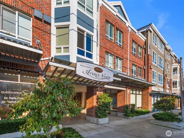 812 5th Avenue N 105, Seattle WA 98109