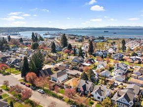 1622 Hoyt Avenue 1 & 2, Everett WA 98201