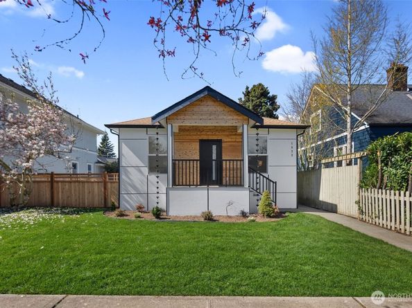 1622 Hoyt Avenue 1 & 2, Everett WA 98201