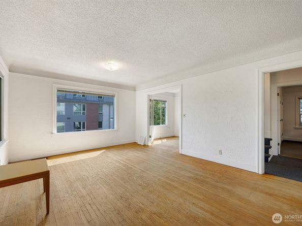 651 W Bertona Street, Seattle WA 98119