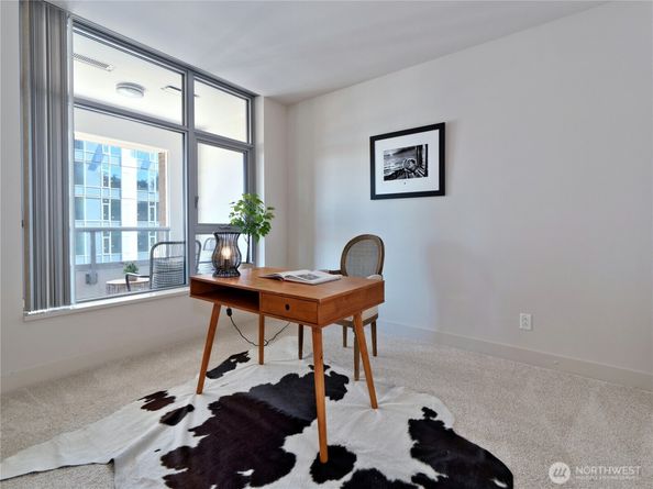 583 Battery Street 704N, Seattle WA 98121