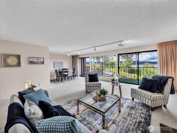 8001 Sand Point Way C57, Seattle WA 98115