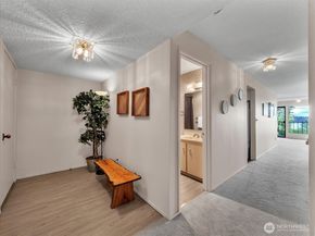 8001 Sand Point Way C57, Seattle WA 98115