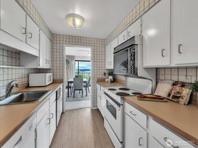 8001 Sand Point Way C57, Seattle WA 98115