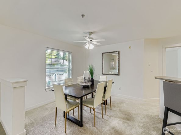 10630 221st Lane NE 204, Redmond WA 98053