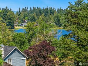 15638 SE 24th Street, Bellevue WA 98008