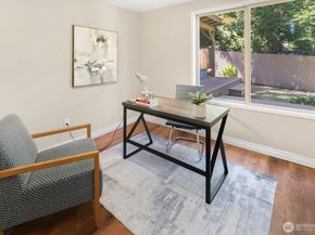 15638 SE 24th Street, Bellevue WA 98008