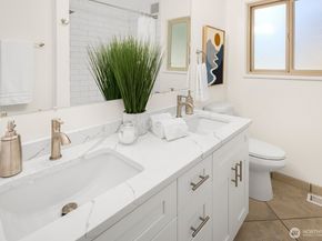 15638 SE 24th Street, Bellevue WA 98008