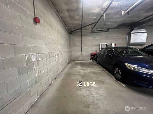2401 SW Brandon Street 202, Seattle WA 98106