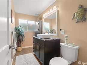 10879 Point Vashon Drive SW, Vashon WA 98070