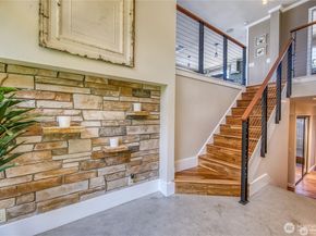 10879 Point Vashon Drive SW, Vashon WA 98070
