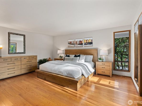 3216 142nd Place NE, Bellevue WA 98007