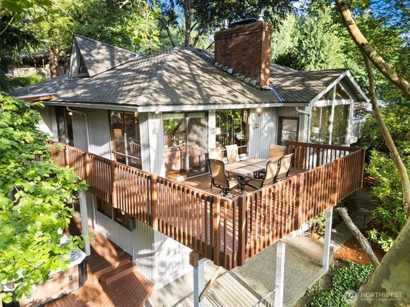 3216 142nd Place NE, Bellevue WA 98007