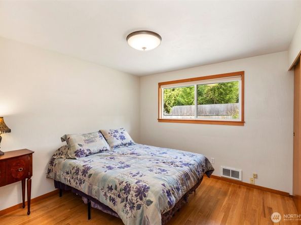22894 Carmella Road NW, Poulsbo WA 98370
