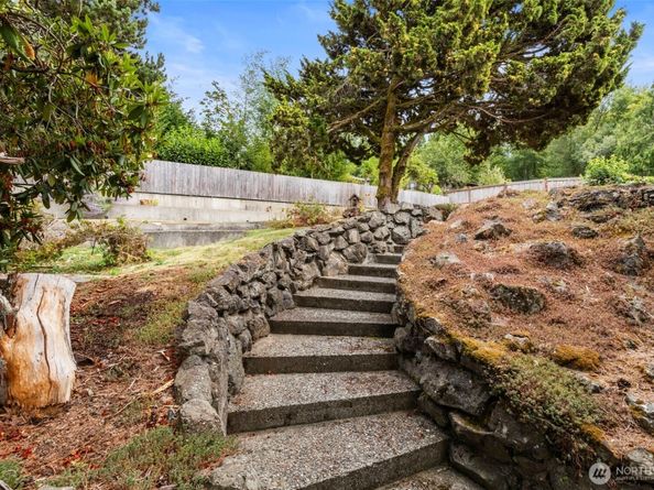 22894 Carmella Road NW, Poulsbo WA 98370
