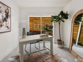 2618 E Roy Street, Seattle WA 98112
