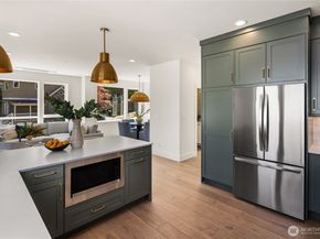 2618 E Roy Street, Seattle WA 98112