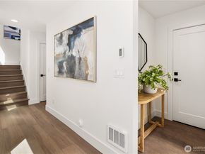 2618 E Roy Street, Seattle WA 98112