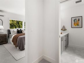 2618 E Roy Street, Seattle WA 98112