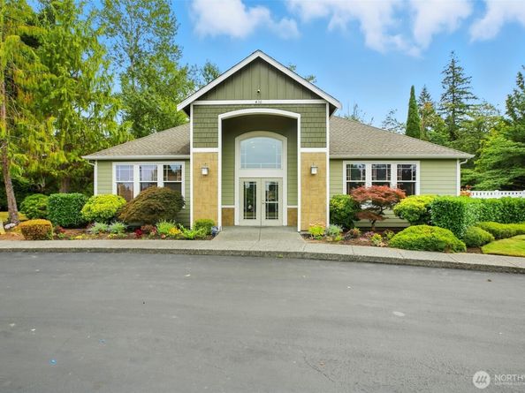 723 241st Lane SE, Sammamish WA 98074