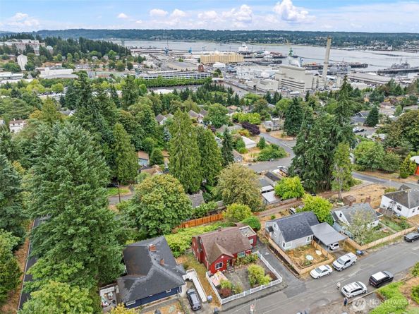 232 S Yantic Avenue, Bremerton WA 98312