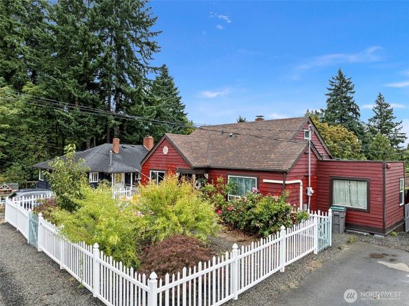 232 S Yantic Avenue, Bremerton WA 98312
