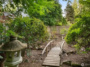 19703 NE 167th Court, Woodinville WA 98077