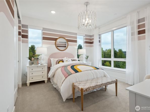 12207 137th Place NE 2606, Redmond WA 98052