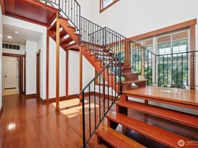 3018 Ilwaco Avenue NE, Renton WA 98059