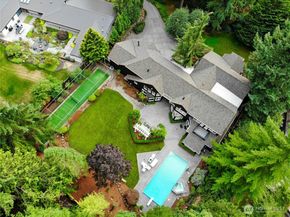 11828 NE 41st Lane, Kirkland WA 98033