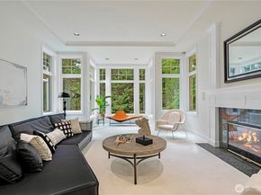 11828 NE 41st Lane, Kirkland WA 98033