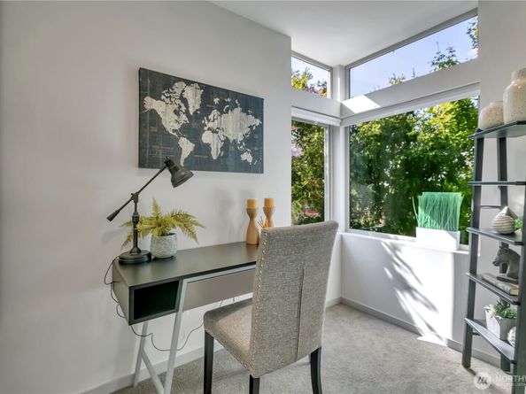 5008 Fauntleroy Way SW B, Seattle WA 98136