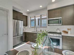 5008 Fauntleroy Way SW B, Seattle WA 98136