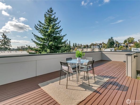 5008 Fauntleroy Way SW B, Seattle WA 98136