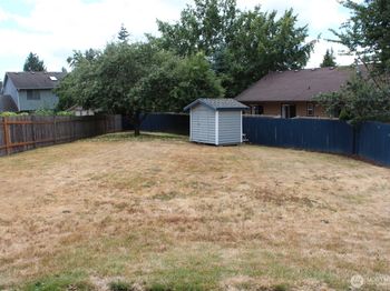 10905 SE 220th Place