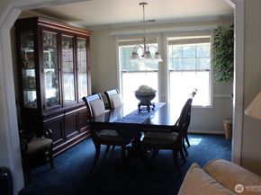 10905 SE 220th Place, Kent WA 98031