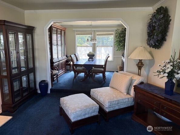 10905 SE 220th Place, Kent WA 98031