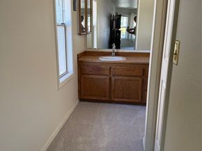 10905 SE 220th Place, Kent WA 98031