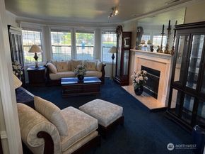 10905 SE 220th Place, Kent WA 98031
