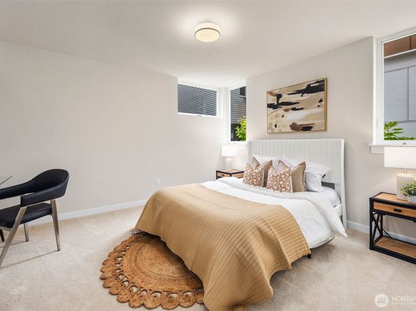 9235 B 16th Avenue SW, Seattle WA 98106