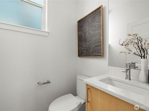 1208 A NW 83rd Street, Seattle WA 98117