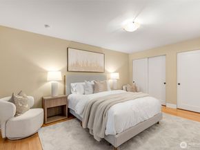 3627 Arapahoe Place W, Seattle WA 98199