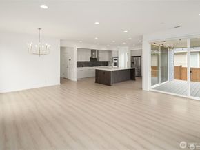 10108 22nd Place SE, Lake Stevens WA 98258