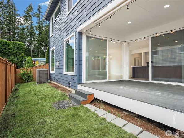 10108 22nd Place SE, Lake Stevens WA 98258