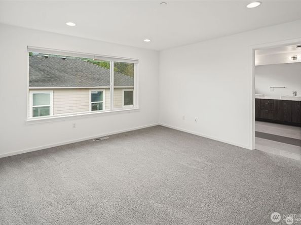 10108 22nd Place SE, Lake Stevens WA 98258