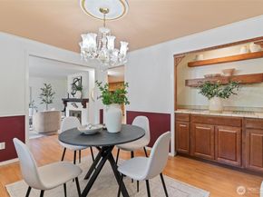 16576 NE 97th Place, Redmond WA 98052