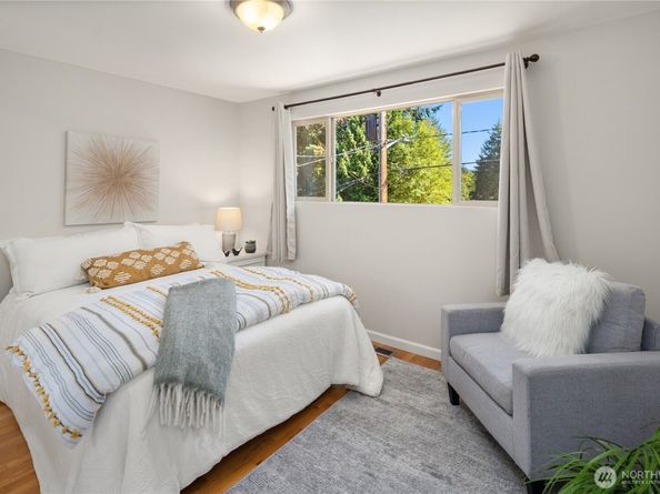 12634 SE 30th Street, Bellevue WA 98005